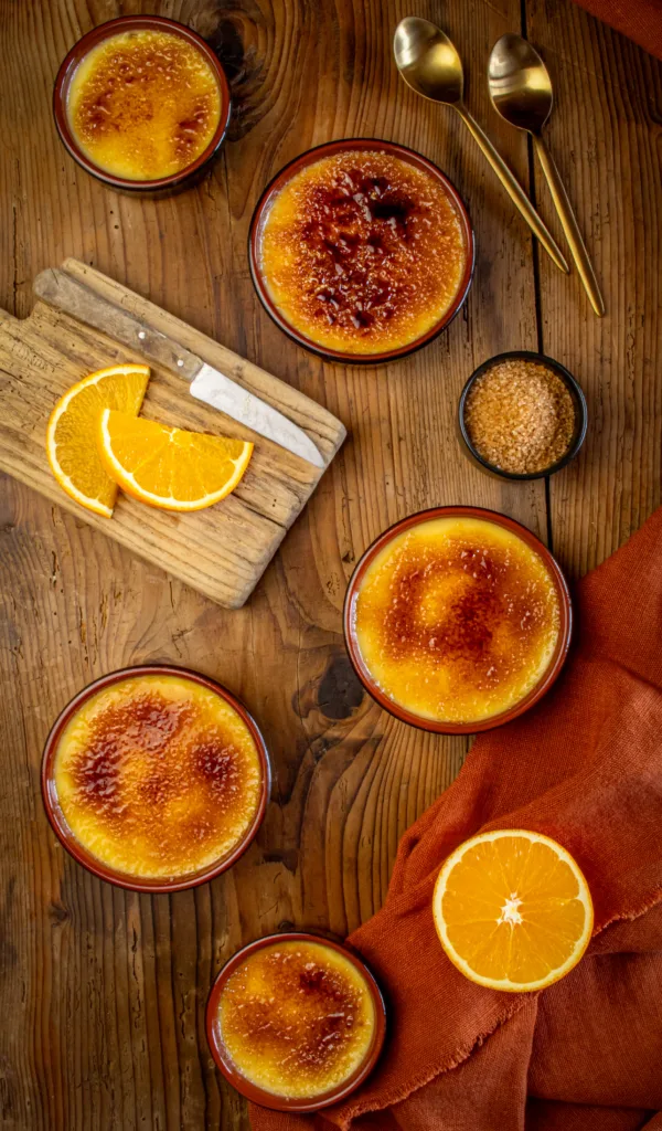 Photo culinaire d'une crème brulée